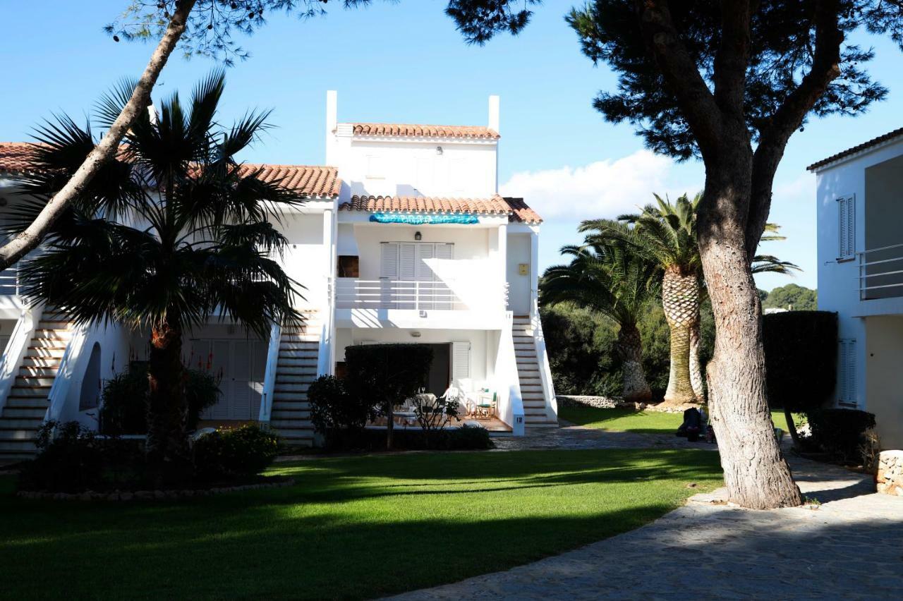 Amanecer En Port D'Addaia Appartement Es Mercadal Buitenkant foto